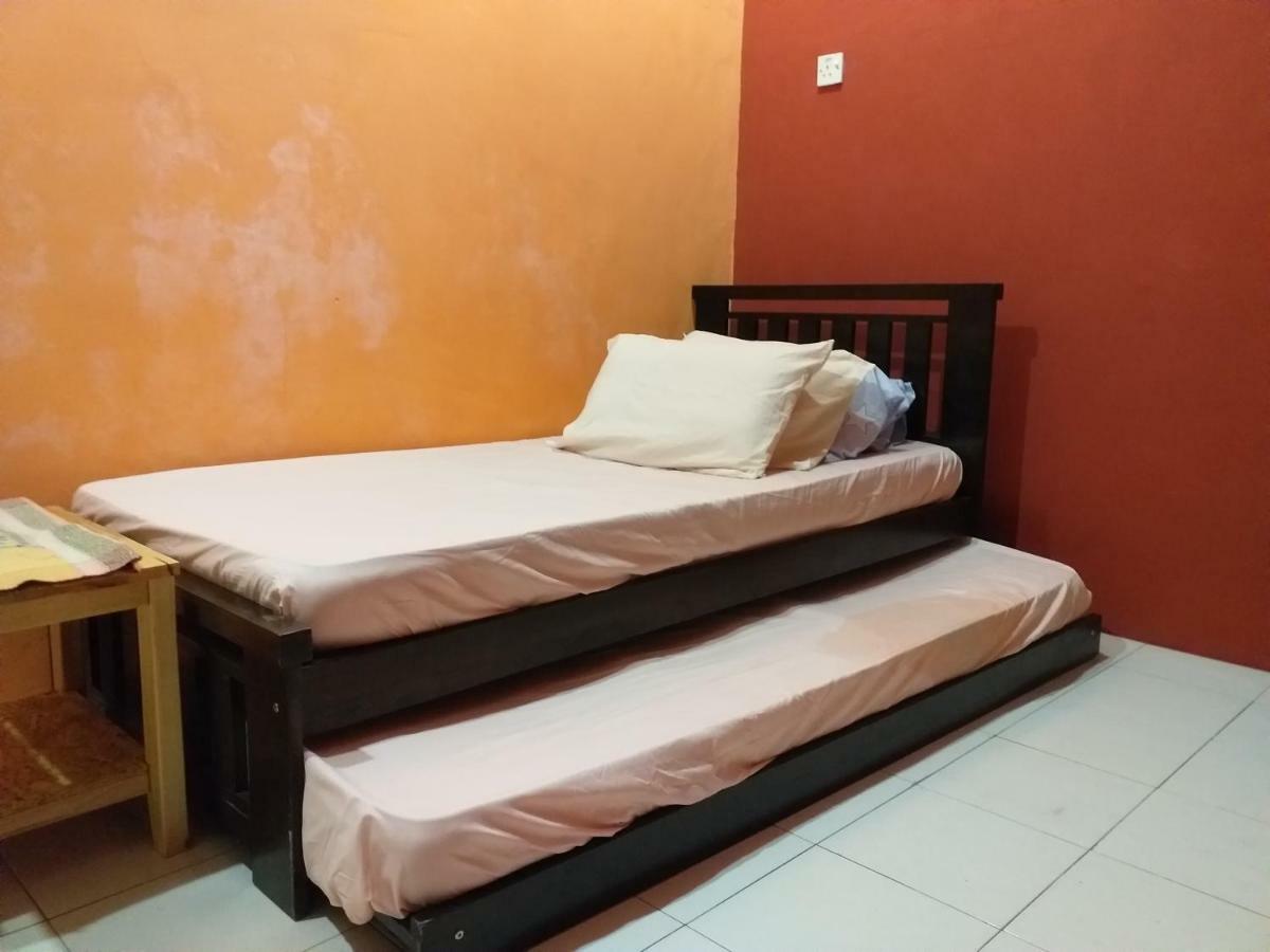 AsSalam Homestay Seri Iskandar Bagian luar foto