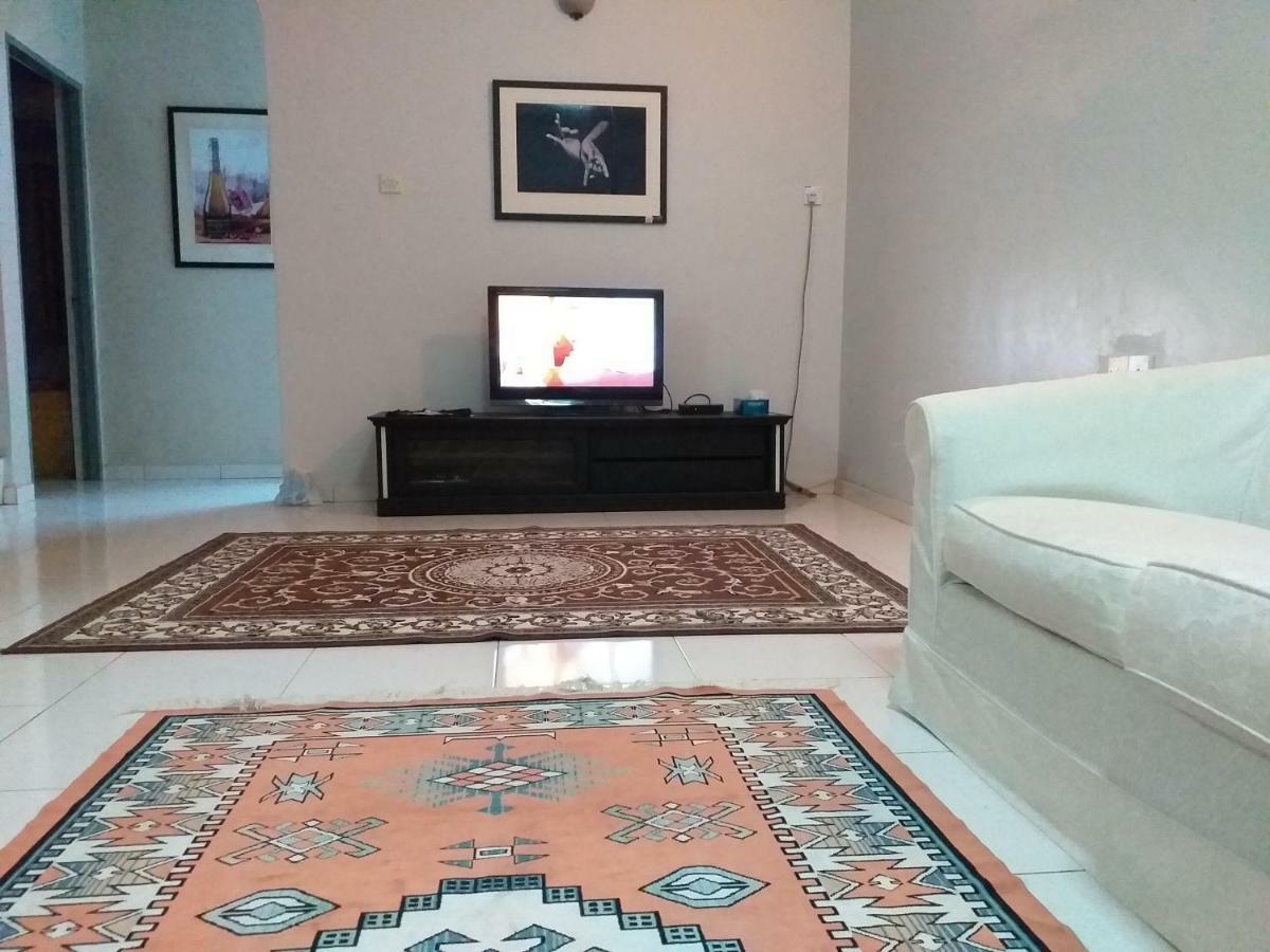 AsSalam Homestay Seri Iskandar Bagian luar foto